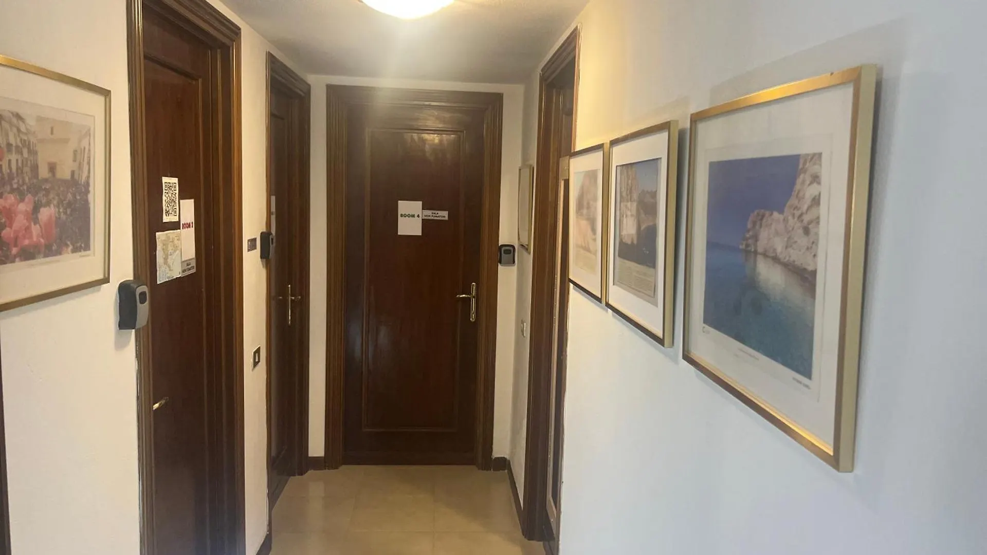 Chez Moi Rooms Cagliari 0*,