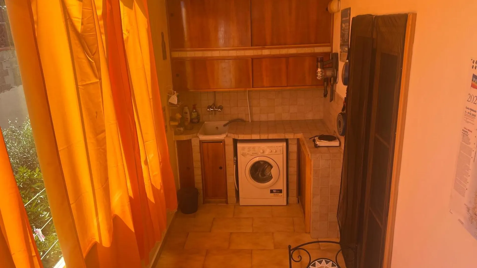 Chez Moi Rooms Cagliari 0*,